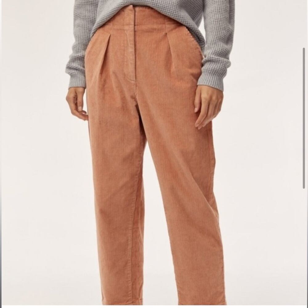 Aritzia Wilfred Free Pink Corduroy Tapered High Rise Crop Pants Size 10